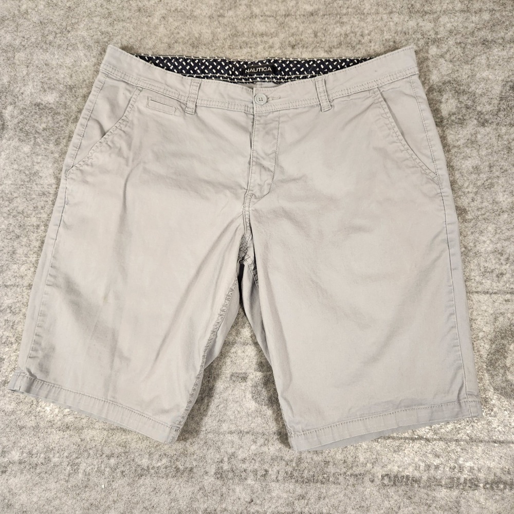 Nautica Deck Chino Shorts  Men's Gray Size 38 Cotton Blend Classic Fit